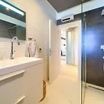 Lägenhet Vanessa Sea View Duplex Penthouse,