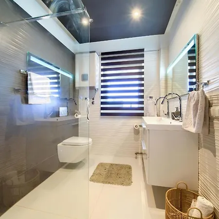شقة Vanessa Sea View Duplex Penthouse,