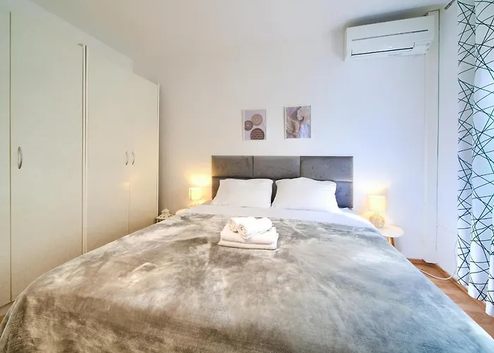 Apartman Vanessa Sea View Duplex Penthouse, Njivice