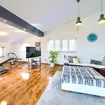 Vanessa Sea View Duplex Penthouse,