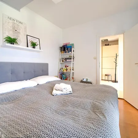 Vanessa Sea View Duplex Penthouse, Lägenhet